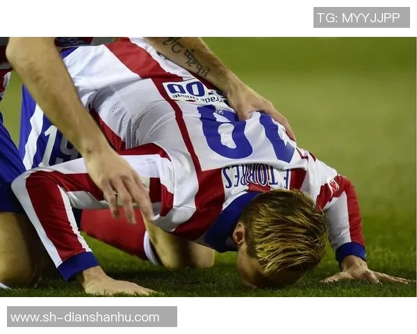 小甜甜足球明星盘点:那些年我们追过的球场偶像与他们的故事